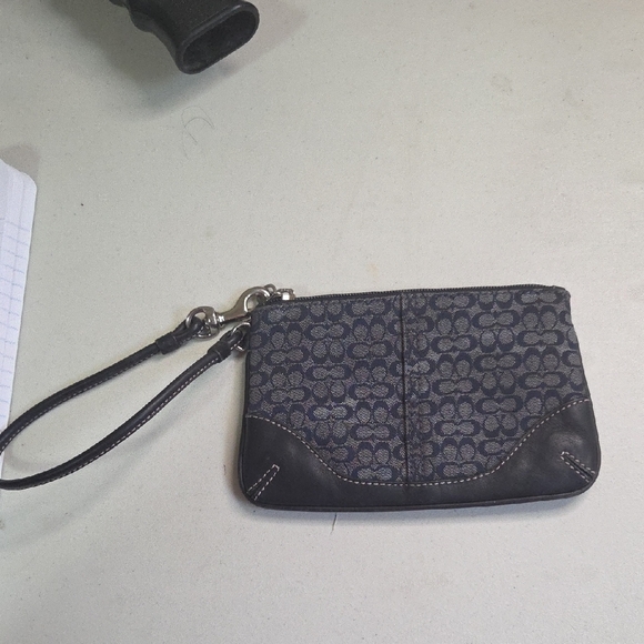 Coach Black and Gray Signature Wristlet - Picture 1 of 5